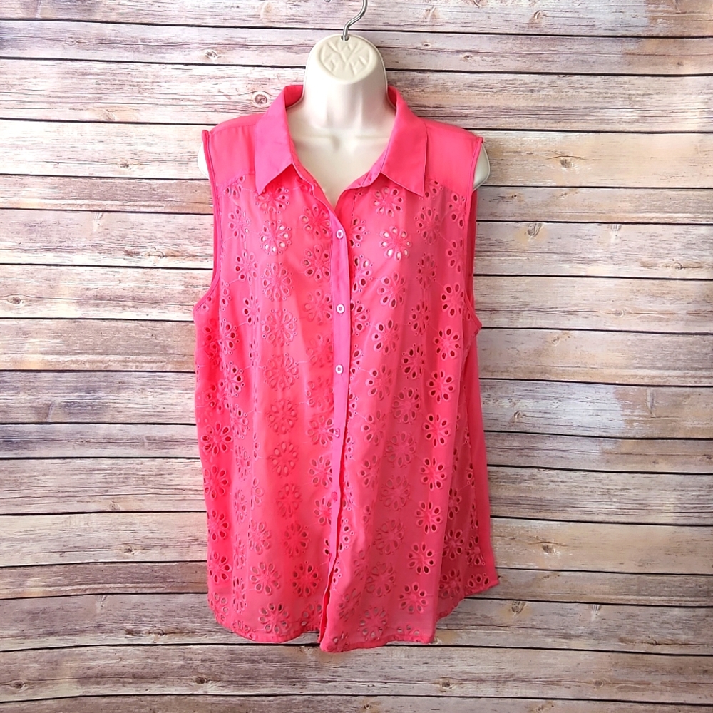 Torrid Pink Coral Shert Eyelet Button Down Sleeveless Top
